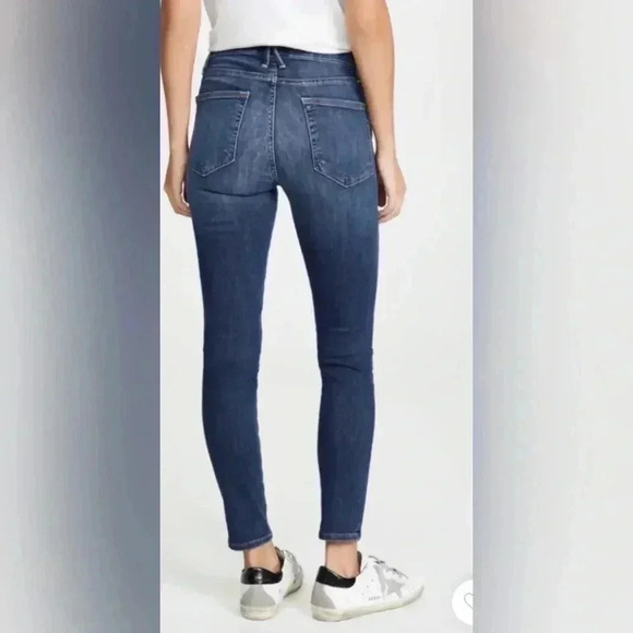 Good American Good Legs Skinny Jeans Size 28 - Picture 3 of 6